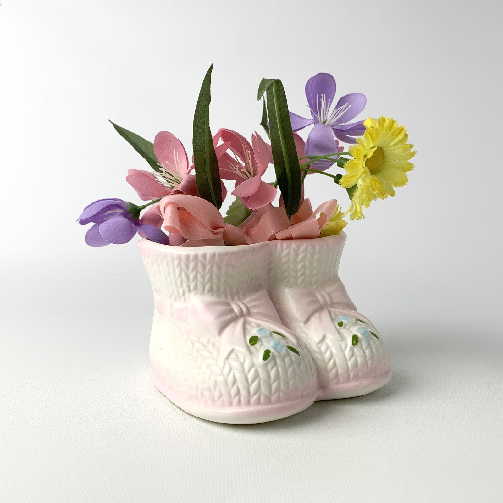 VTG NAPCO NAPCOWARE DOUBLE PLANTER BABY BOOTIE SHOE CERAMIC PASTEL 7047 VTG NAPCO NAPCOWARE DOUBLE PLANTER BABY BOOTIE SHOE CERAMIC PASTEL 7047