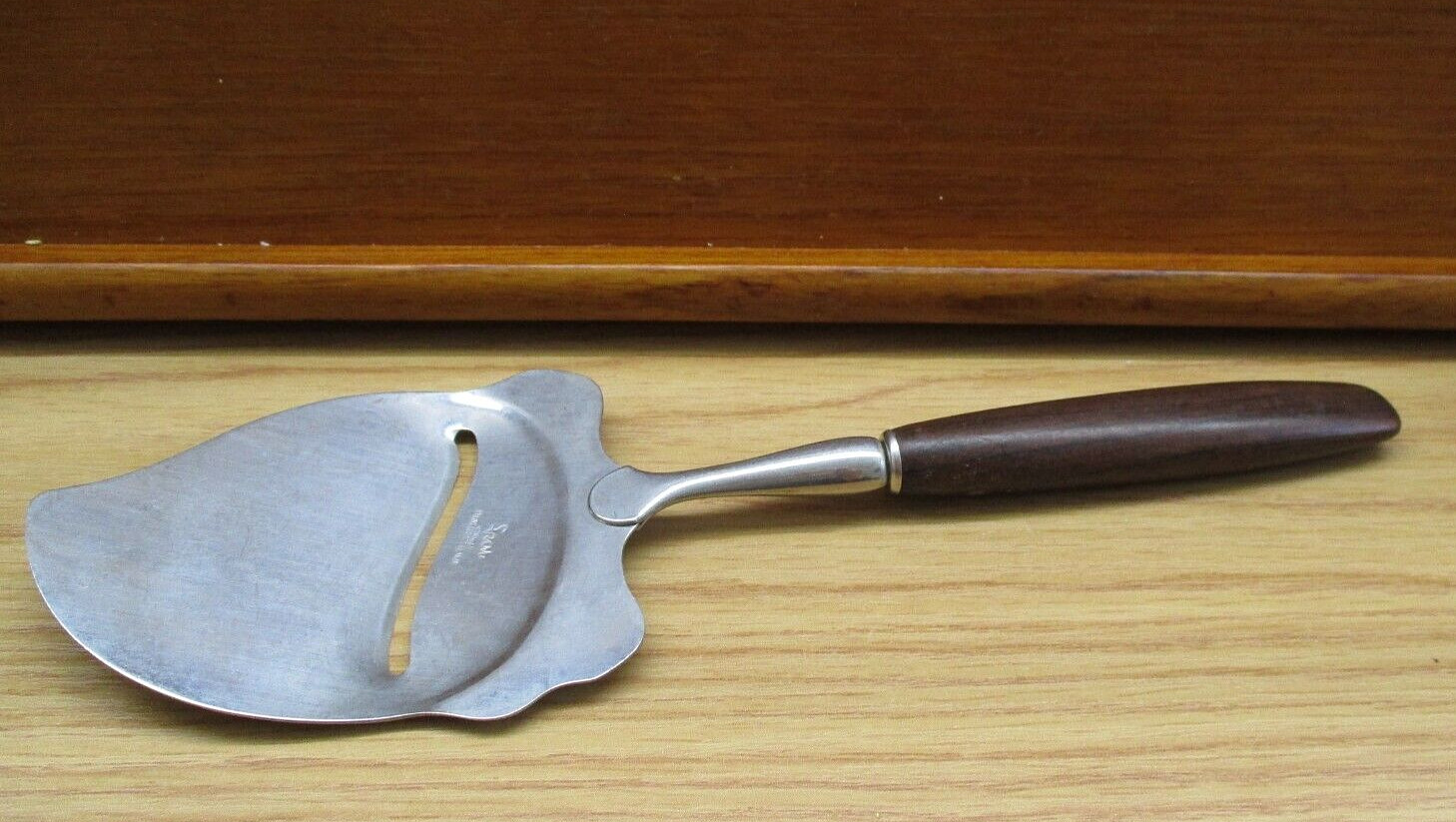 Vtg Spar Norway Cheese Slicer Teak Wooden Rosewood Handle Knife Server 9\