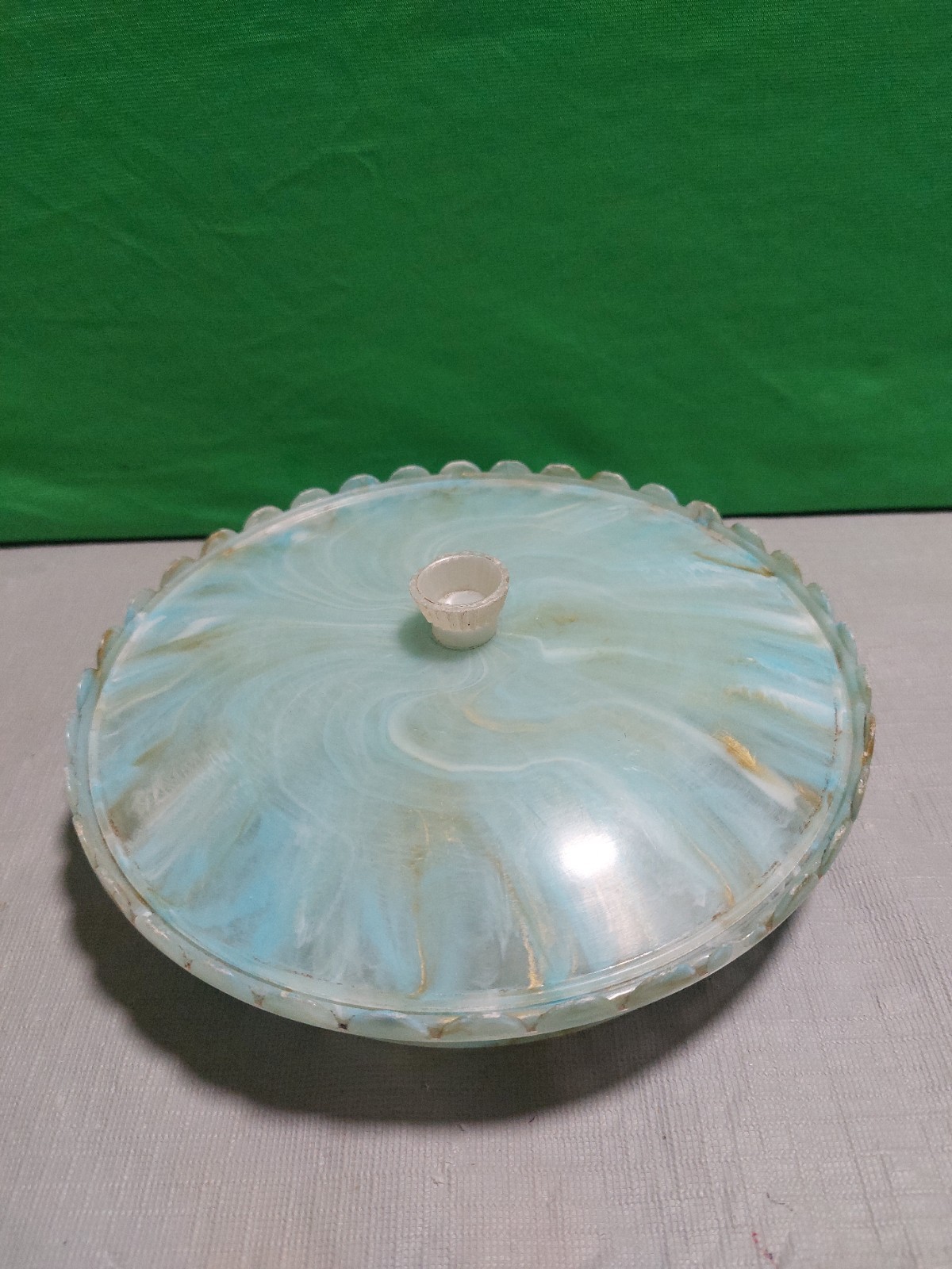 Vintage Twinco 334 Round Sectioned Trinket Box Marbled Blue Gold White Plastic