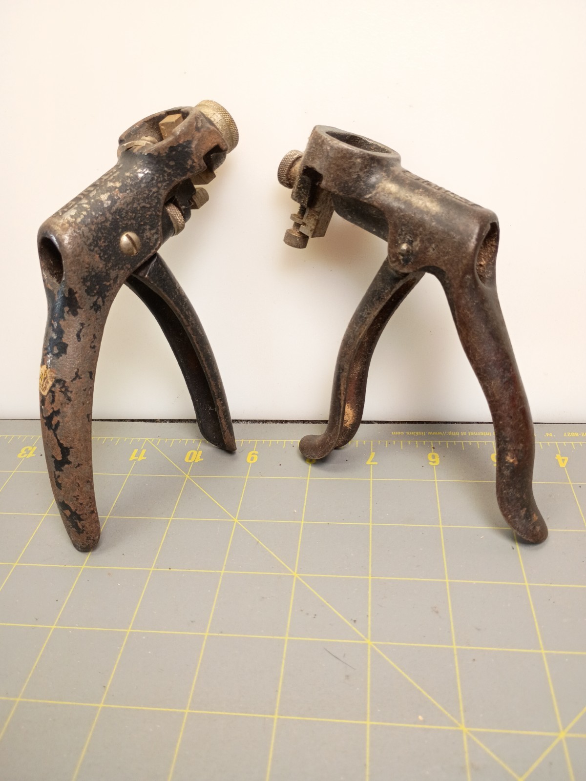 LOT Two SAW SETS Stanley No. 42X Pistol Grip and other Stanley Vintage USA KU