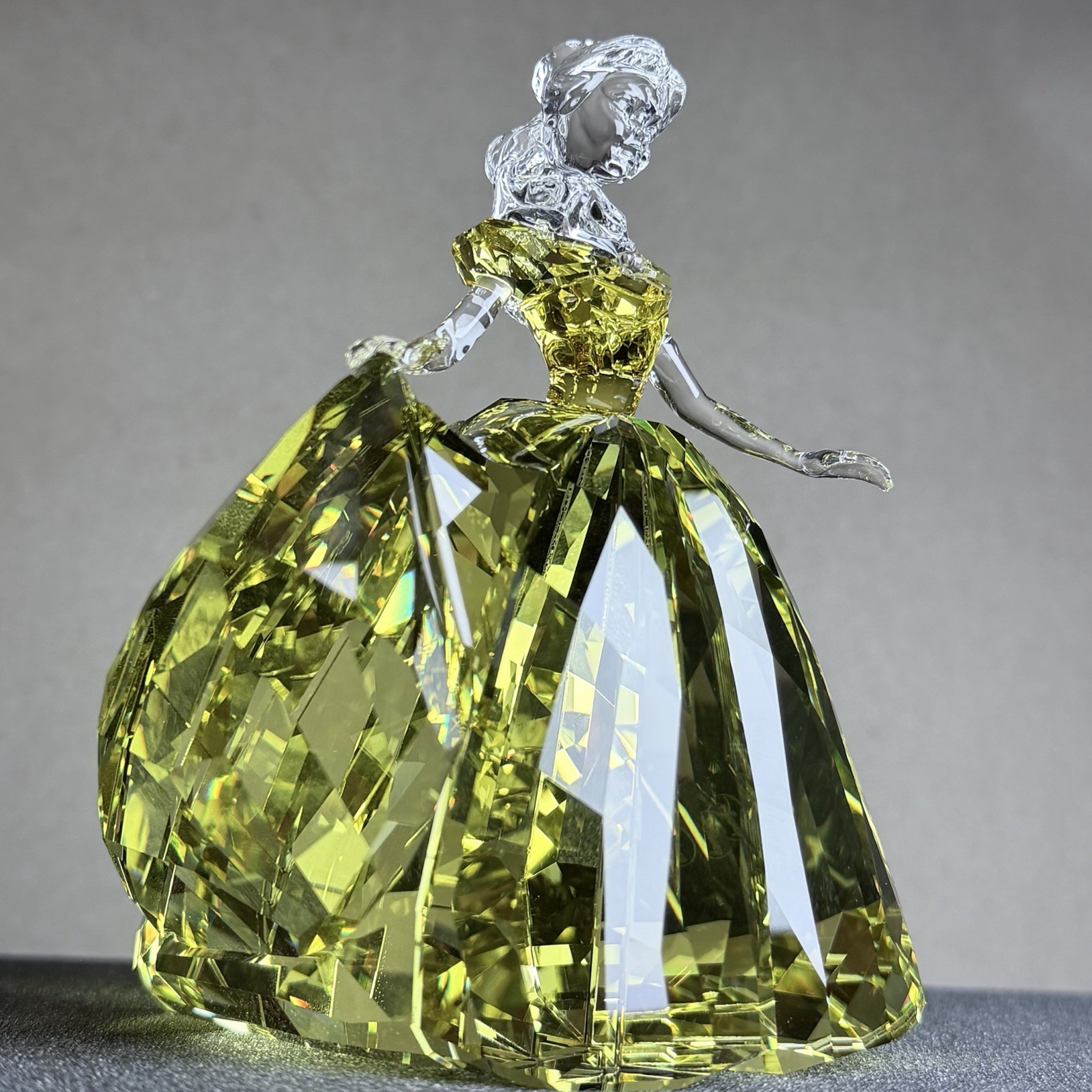 Swarovski Crystal Disney Beauty & the Beast BELLE Figurine 2017 Limited Ed wbox Swarovski Crystal Disney Beauty & the Beast BELLE Figurine 2017 Limited Ed wbox