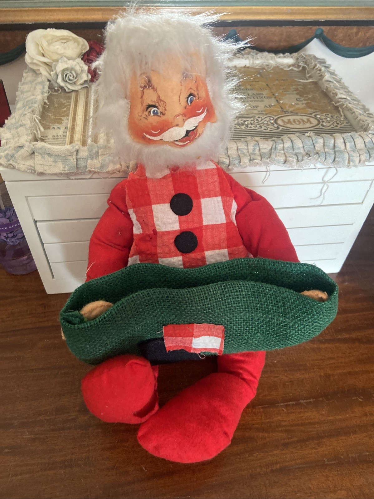 Vintage Annalee Santa Clause.( Moth Hole)