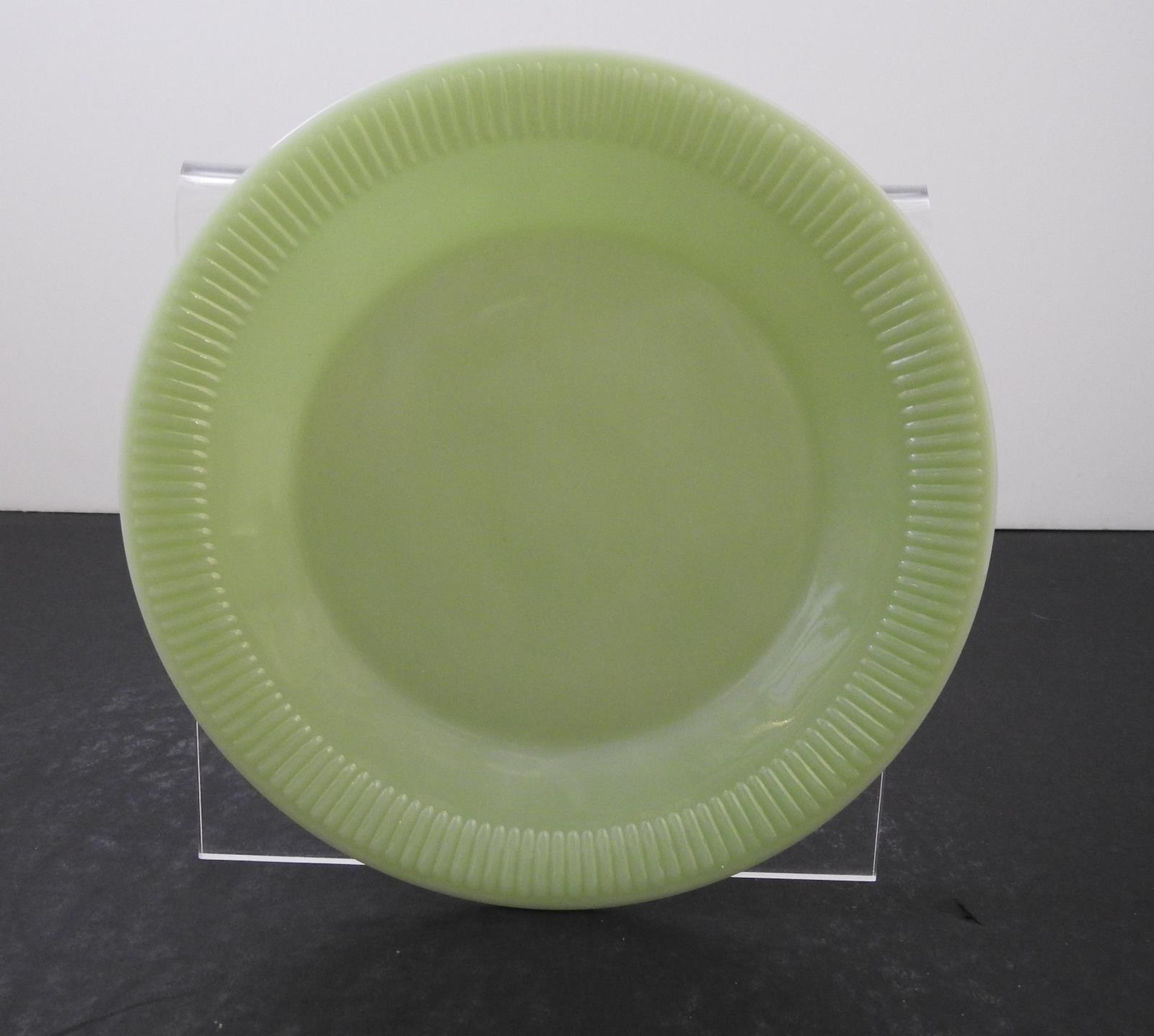 Vintage Anchor Hocking Fire King Jane Ray Jadeite Plate c1945-63 9 1/8\