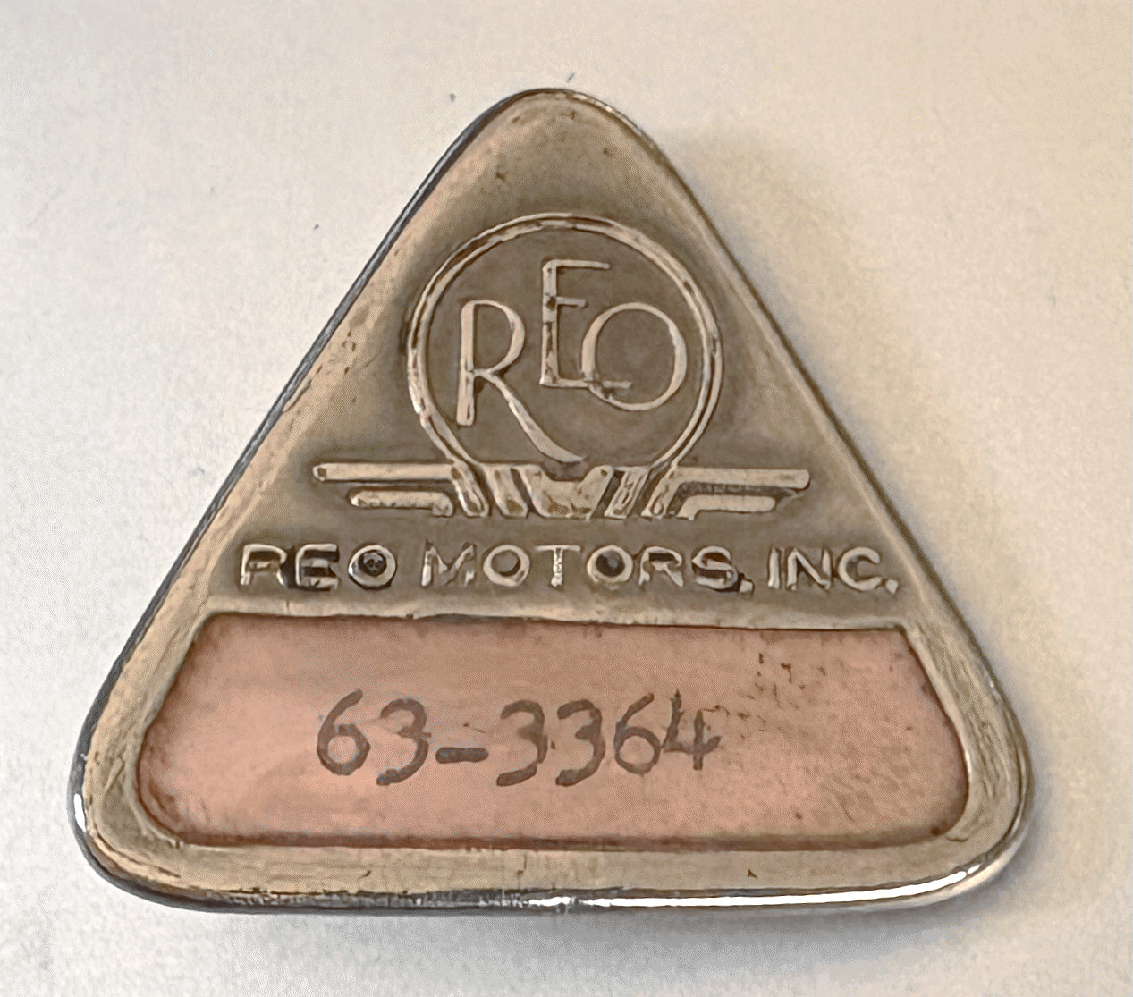 Vtg REO MOTORS, INC. Automotive Employee Badge: Lansing MI; RE Olds (Oldsmobile)