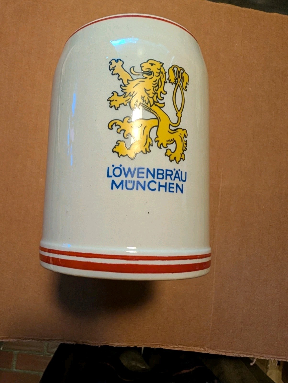Lowenbrau Munchen Germany Stoneware Beer Mug Nice Lowenbrau Munchen Germany Stoneware Beer Mug Nice