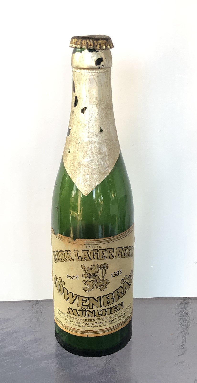 Vtg Lowenbrau Munchen Dark Lager BEER BOTTLE w/ Cap Empty Import Seattle Green