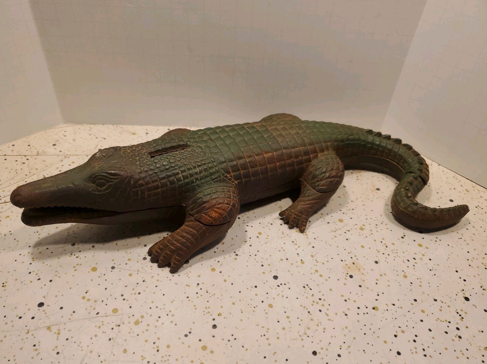 Antique cast iron 12 inch crocodile alligator bank doorstop Antique cast iron 12 inch crocodile alligator bank doorstop