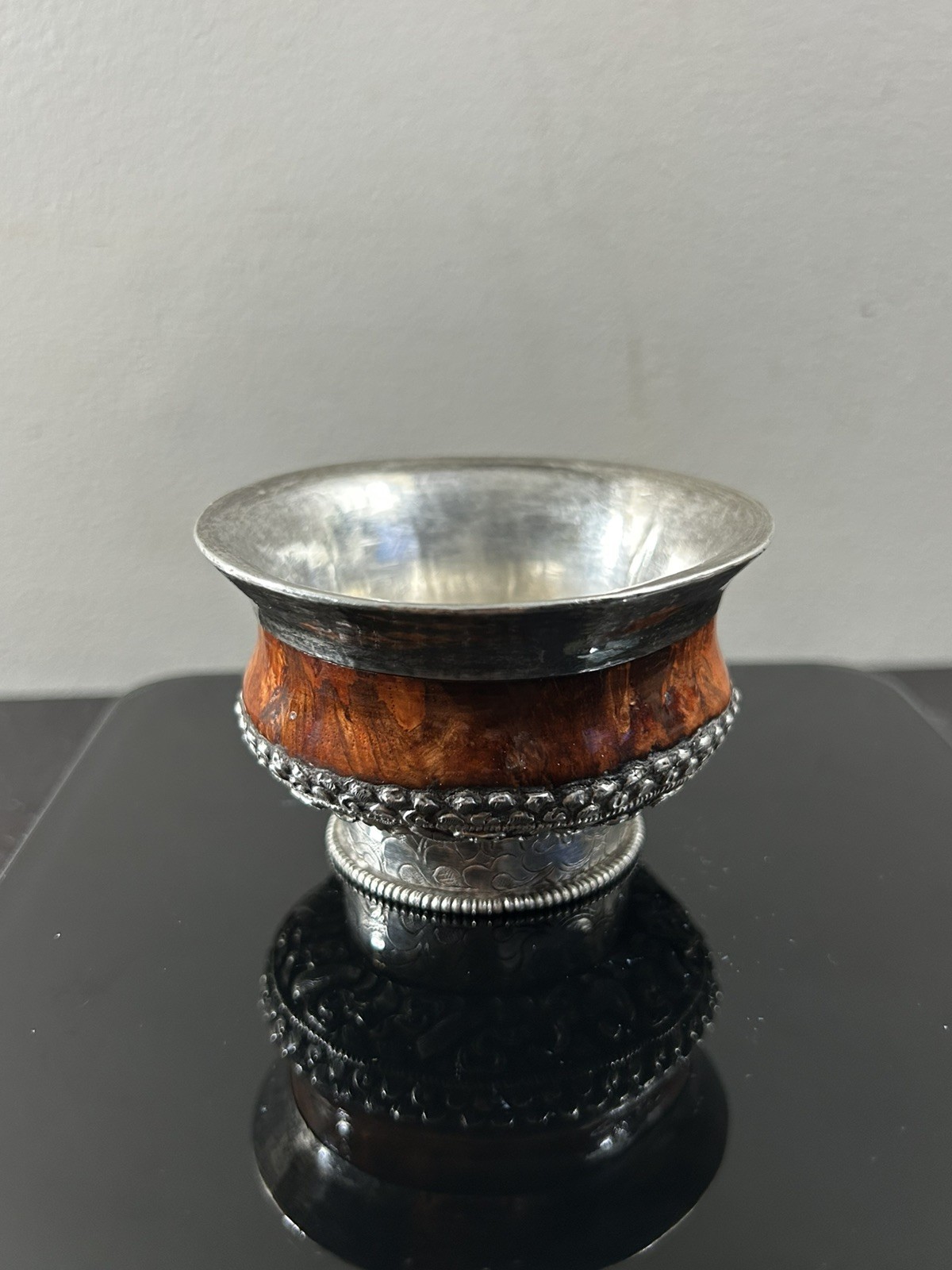 Antique Tibetan/Himalayan burlwood Silver Armored W/repoussé Jha Phor Tea Bowl 