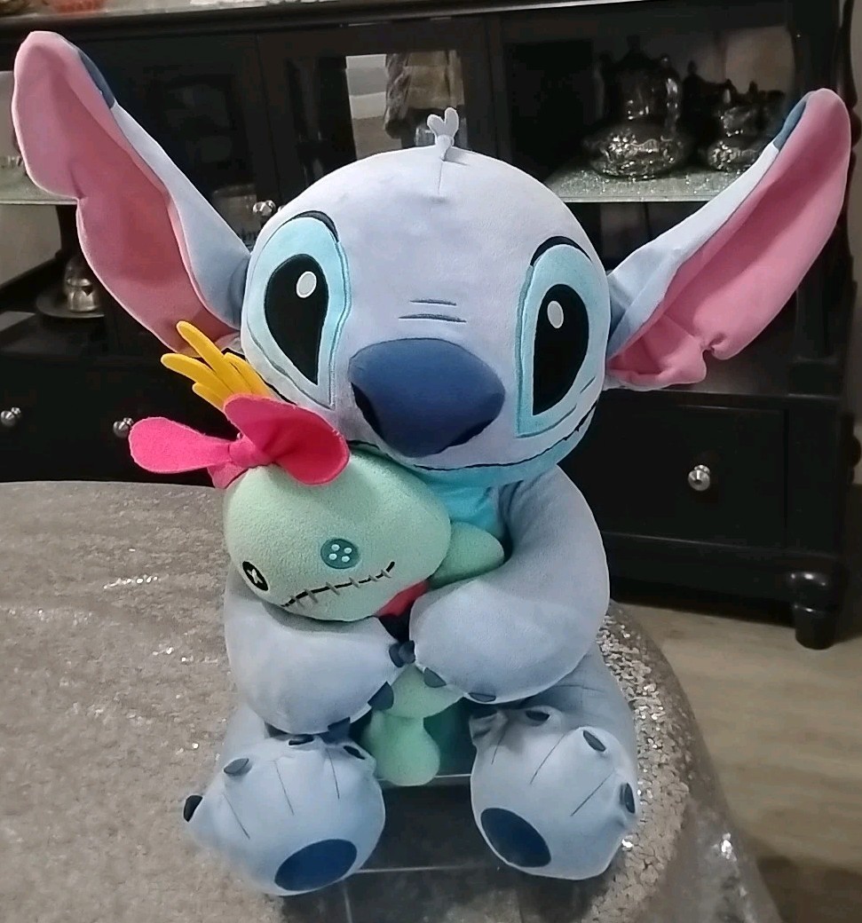 Disney\'s Stitch Holding Scrump Plush Lilo & Stitch Large 21\