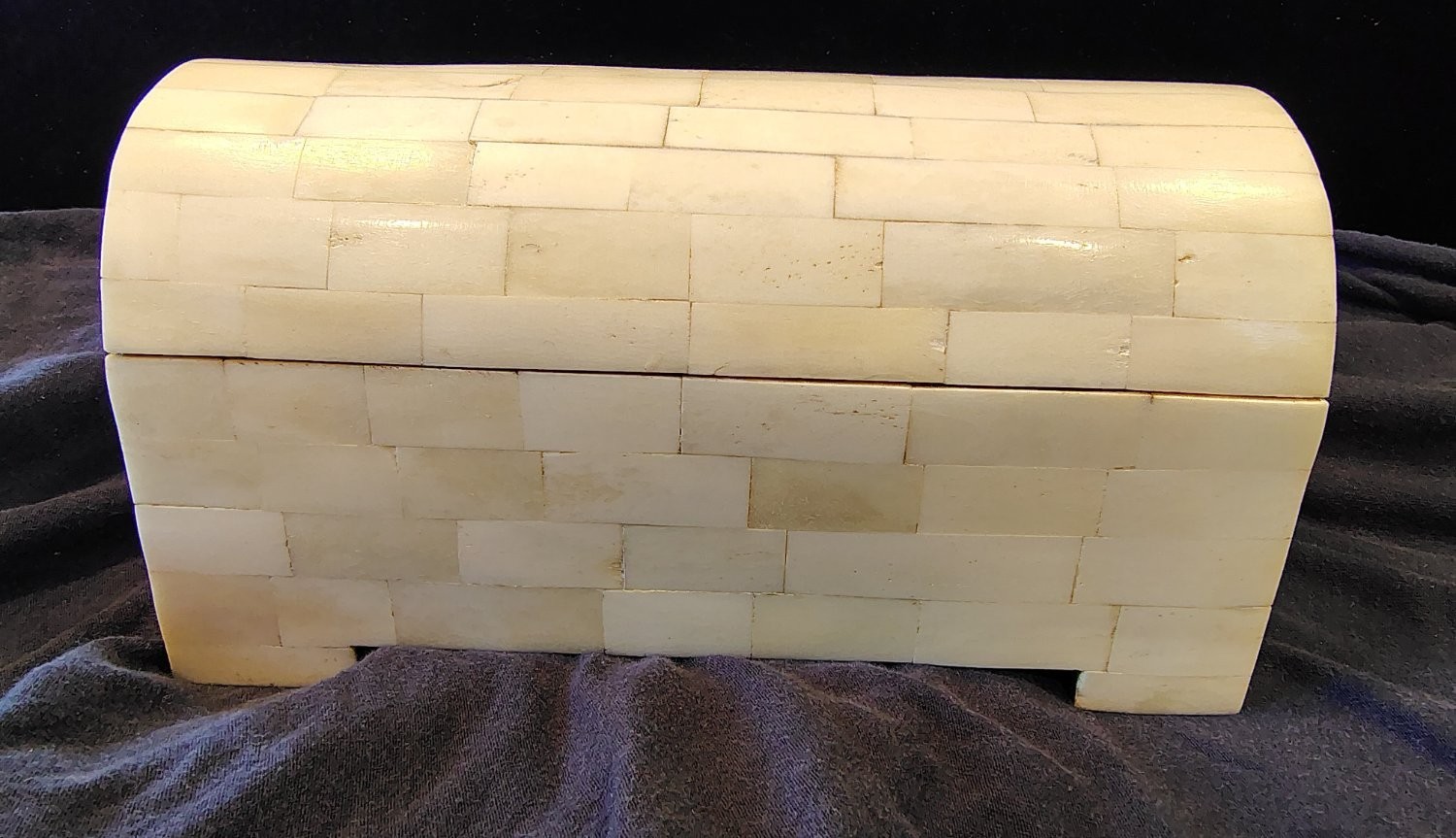 Vintage tessellated inlay Bone Box