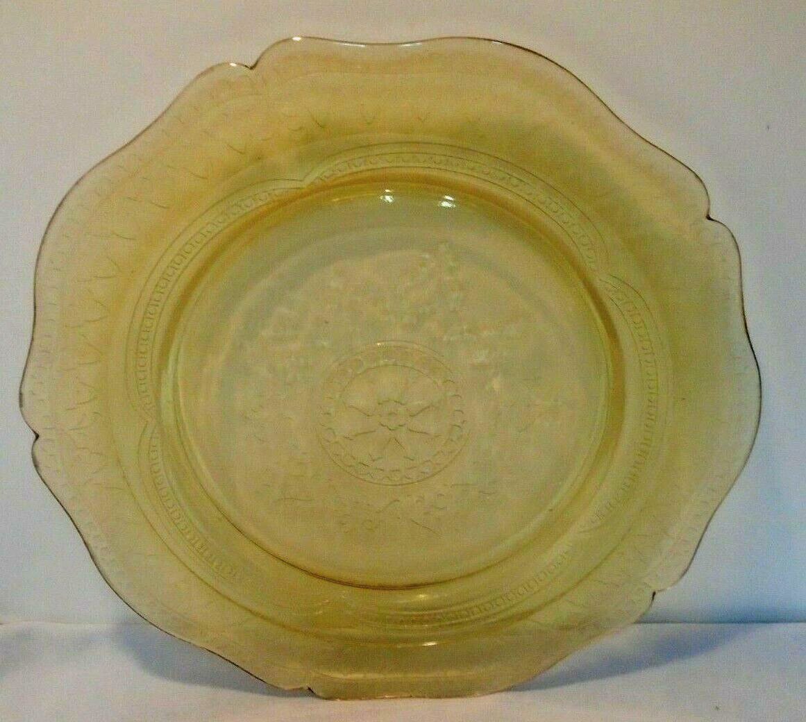 Federal Patrician Spoke Pattern Amber Depression Glass Plate 11\