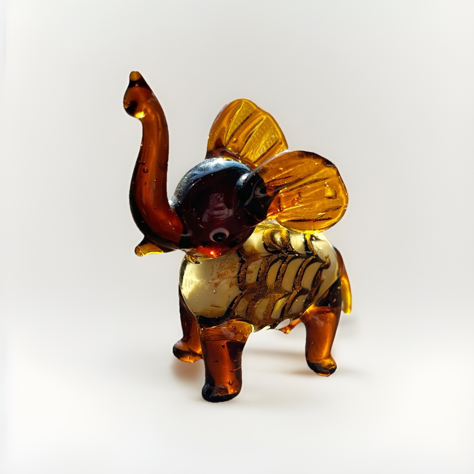 VTG Pier One Imports Elephant Tiny Glass Figurine Brown 2” Lucky Good Condition