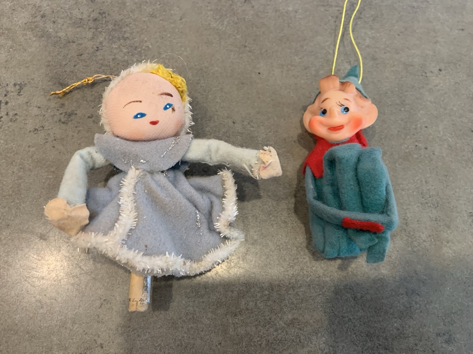 Vtg Christmas Knee Hugging Pixie Elf And Angel Pixie 50’s Japan Lot Of 2