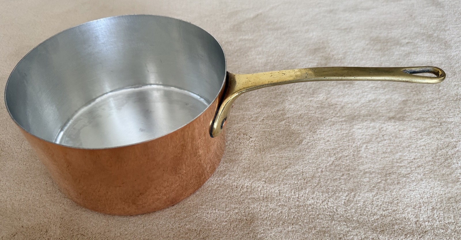 Vintage French Copper Saucepan Pan Hammered With Dovetail Joint-8\
