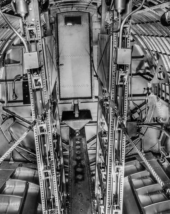 Bomb Bay of a Boeing B-17 Flying Fortress Bomber 1944, WWII WW2 8x10 Photo 80b