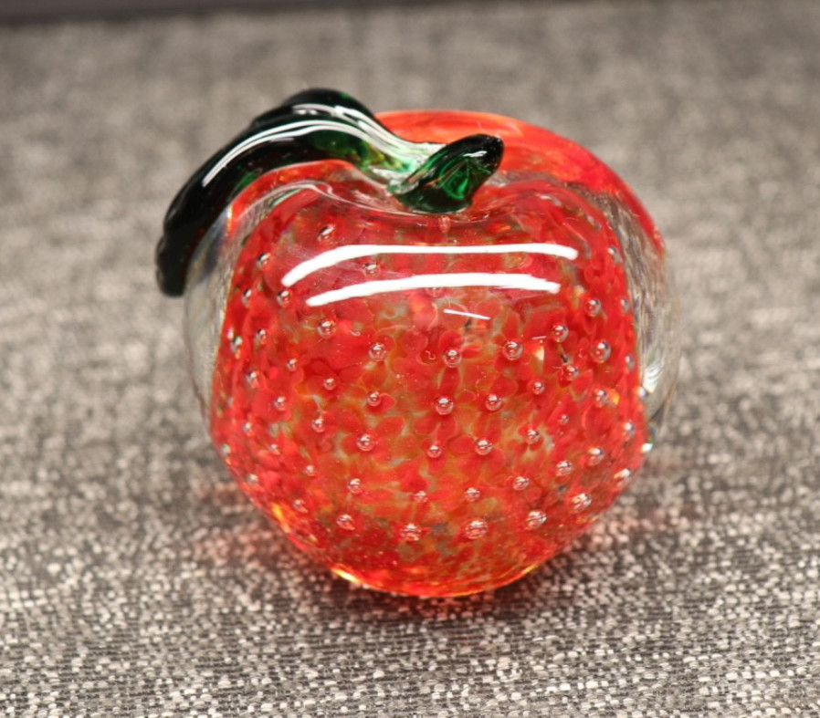 LENOX Vintage Red Apple Art Glass Paperweight Fruit Blown Glass Label