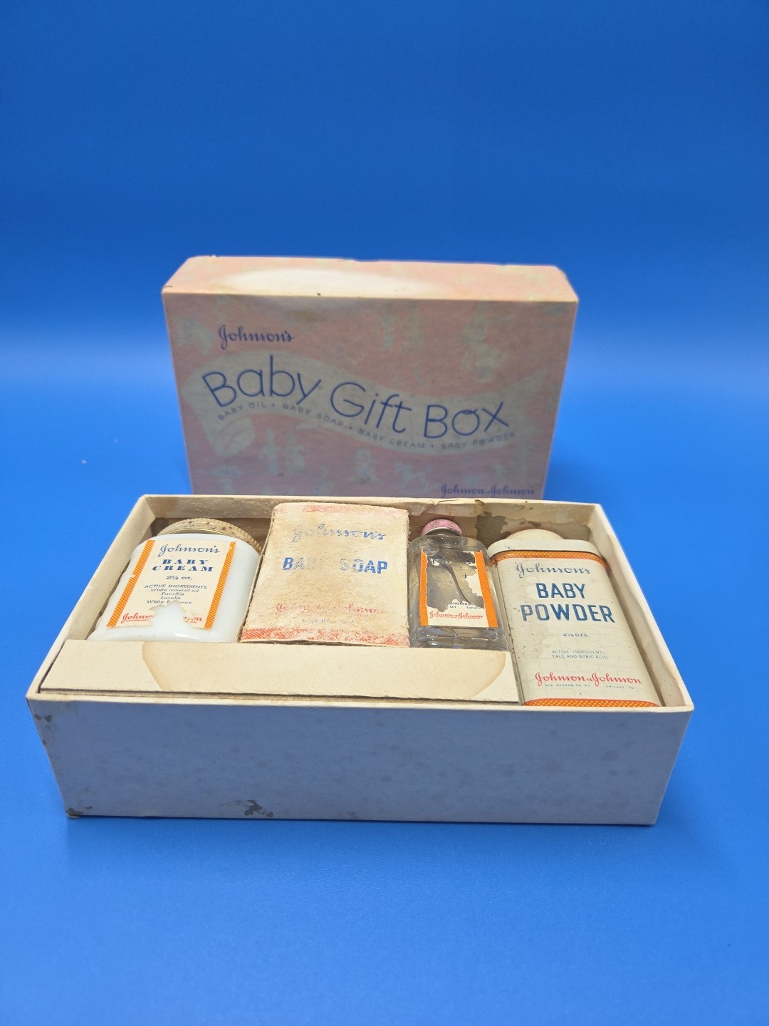 NOS 1950s VTG Johnson\'s Baby Gift Box Set COMPLETE UNUSED 