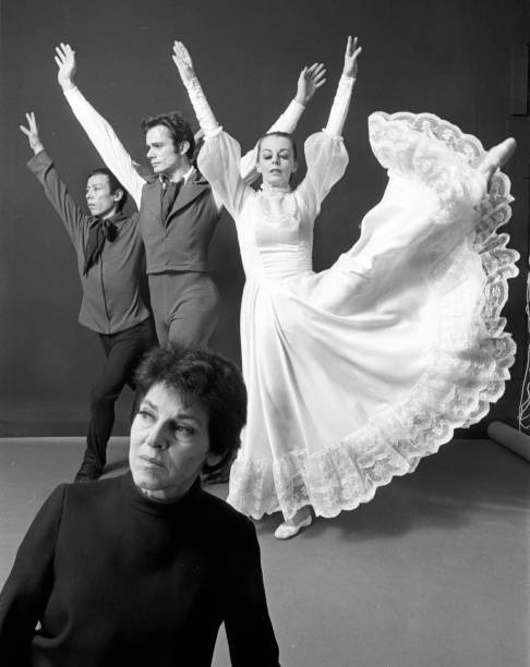 choreographer Sophie Maslow with dancers Harruki Fujimoto etc 1969 Old Photo 1