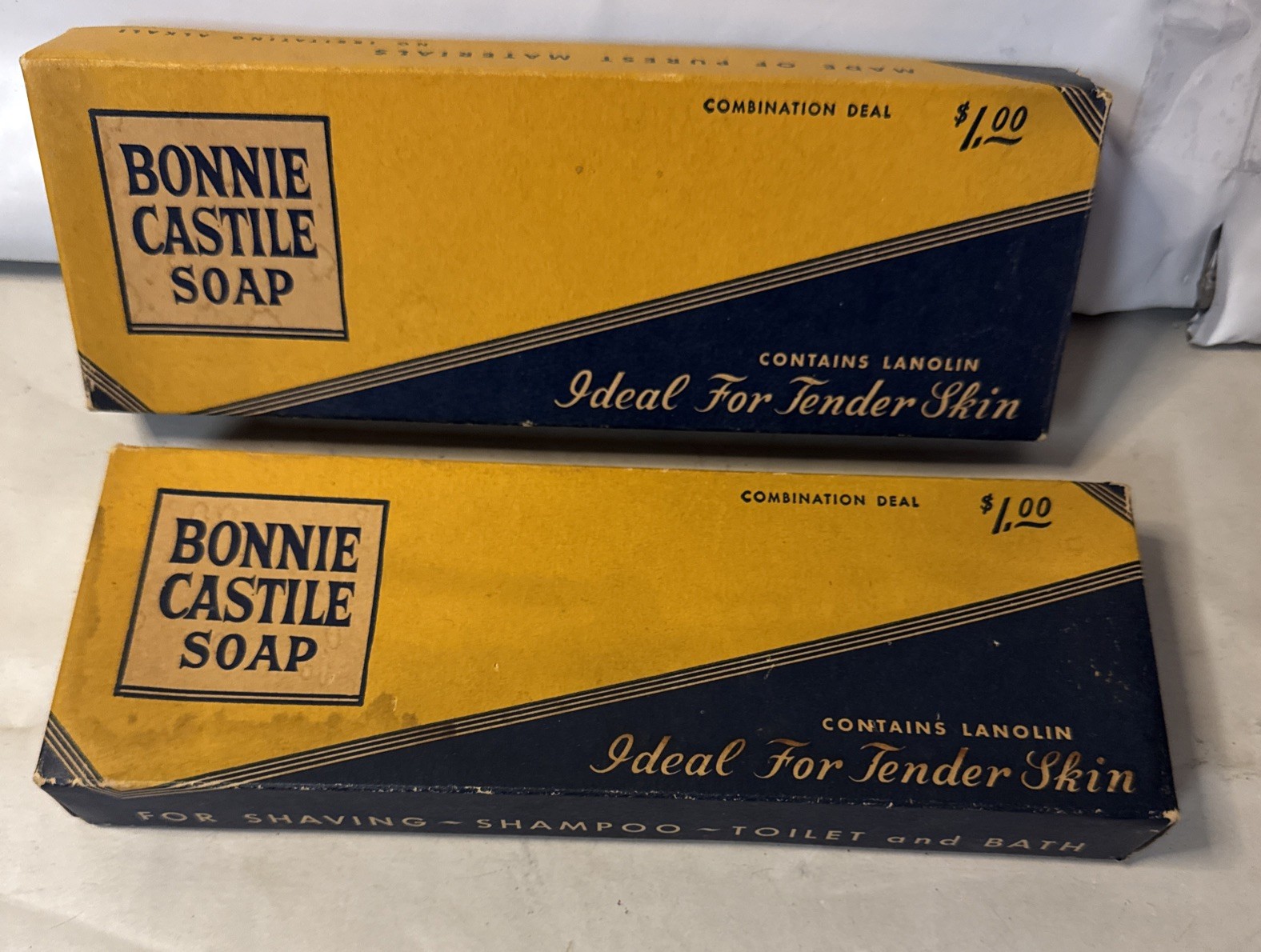 4 Vintage Bonnie Castile shaving soaps full box Excellent Shape Soaps