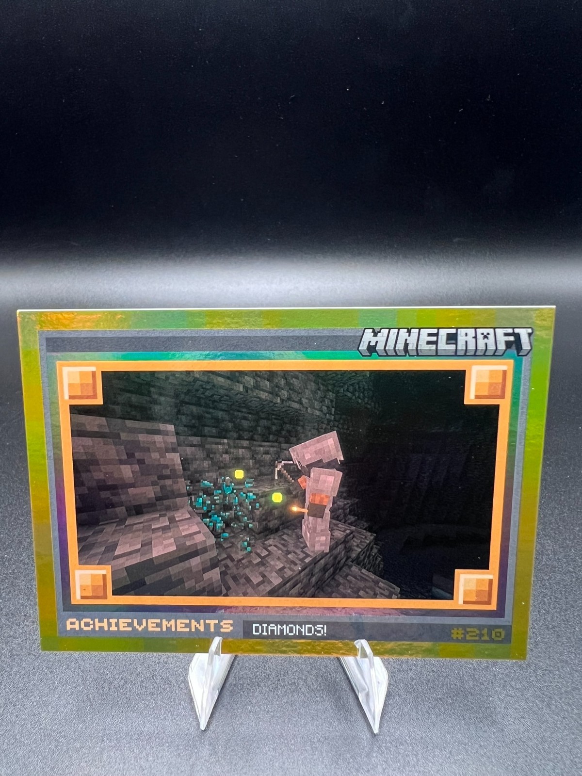 2024 Panini Minecraft Trading Card Crafting #210 SSP 74/99 Gold Foil 2024 Panini Minecraft Trading Card Crafting #210 SSP 74/99 Gold Foil