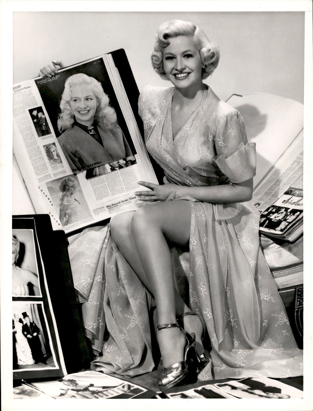 LDE7 Original Photo LEGGY ACTRESS MARILYN MAXWELL & HER MEMORABILIA COLLECTION LDE7 Original Photo LEGGY ACTRESS MARILYN MAXWELL & HER MEMORABILIA COLLECTION