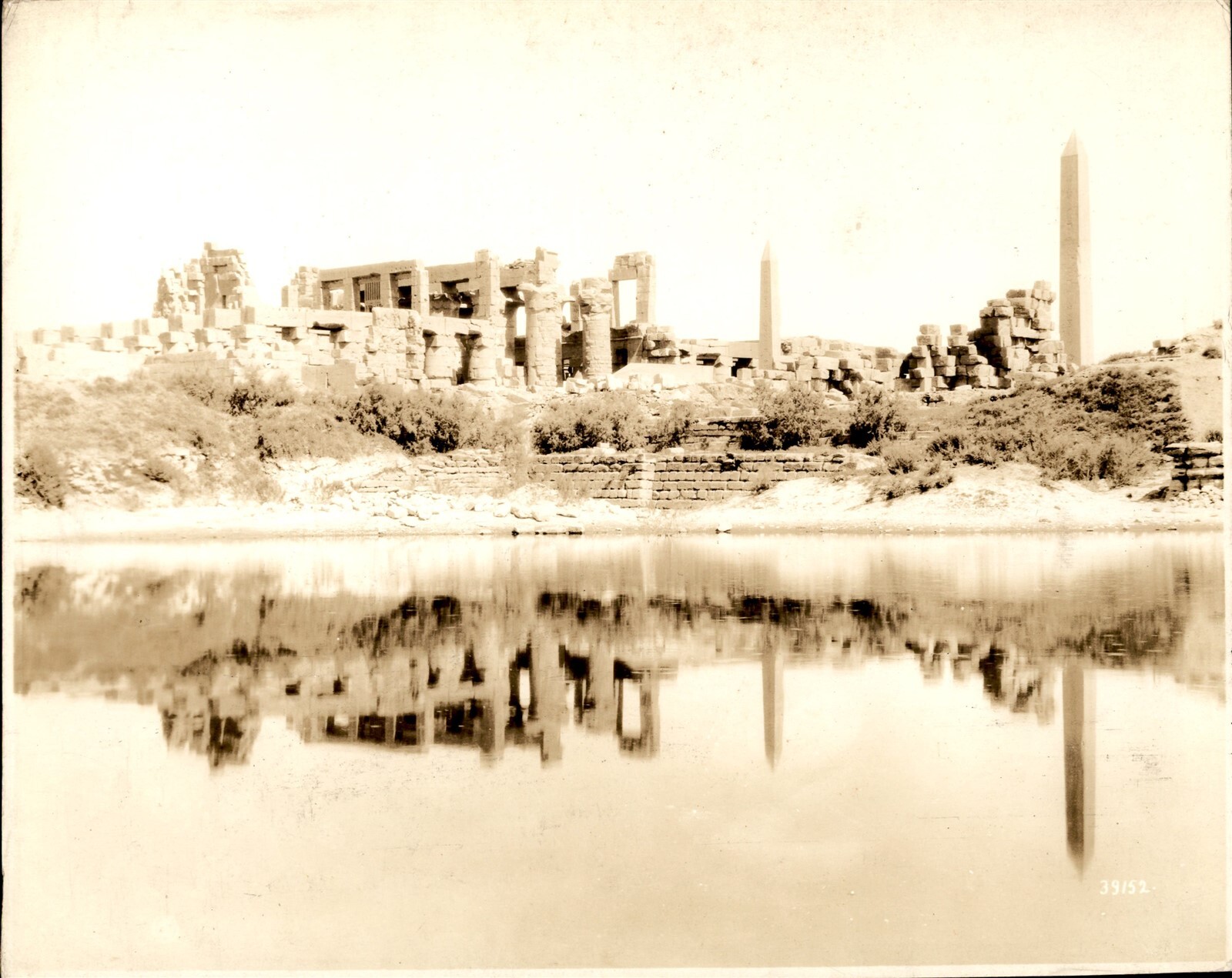 GA217 Approx. 1920s Orig Underwood Photo KARNAK TEMPLE SACRED LAKE LUXOR EGYPT GA217 Approx. 1920s Orig Underwood Photo KARNAK TEMPLE SACRED LAKE LUXOR EGYPT