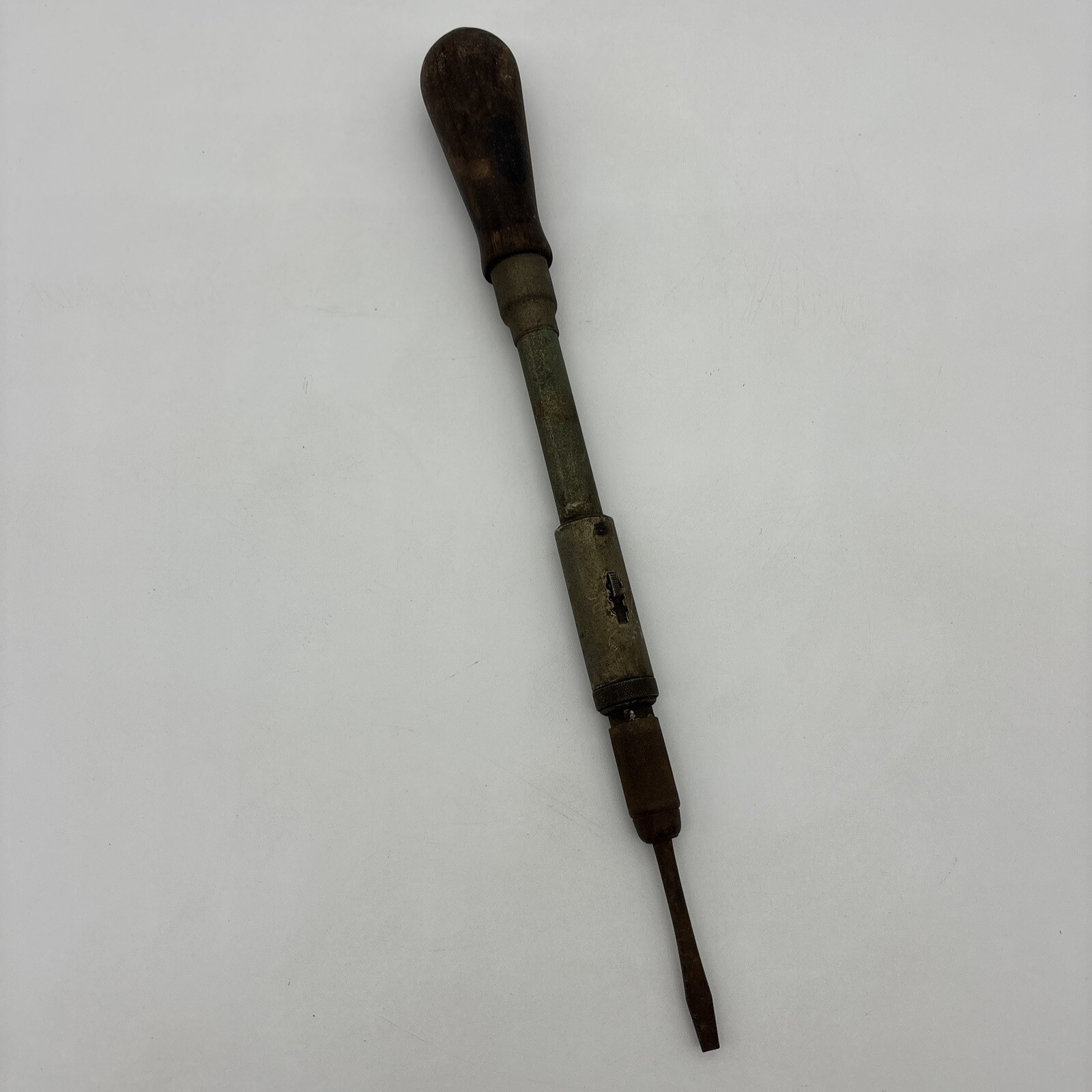 Yankee North Bros No. 130 Spiral Ratchet Screwdriver With Flat Head Bit