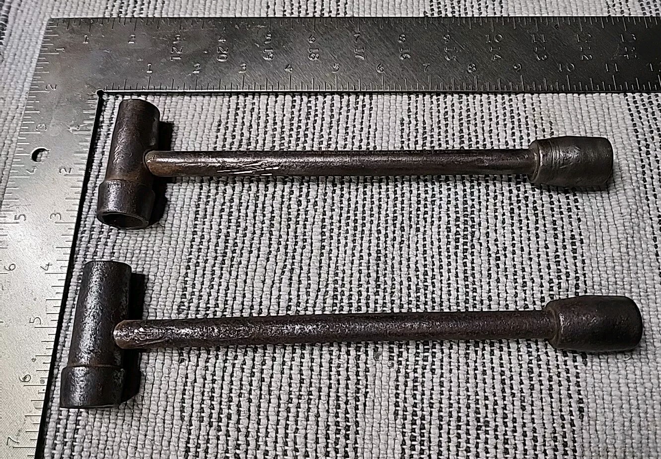 (2) WALDEN WORCESTER Tomahawk 1620 1/2 x 5/8\