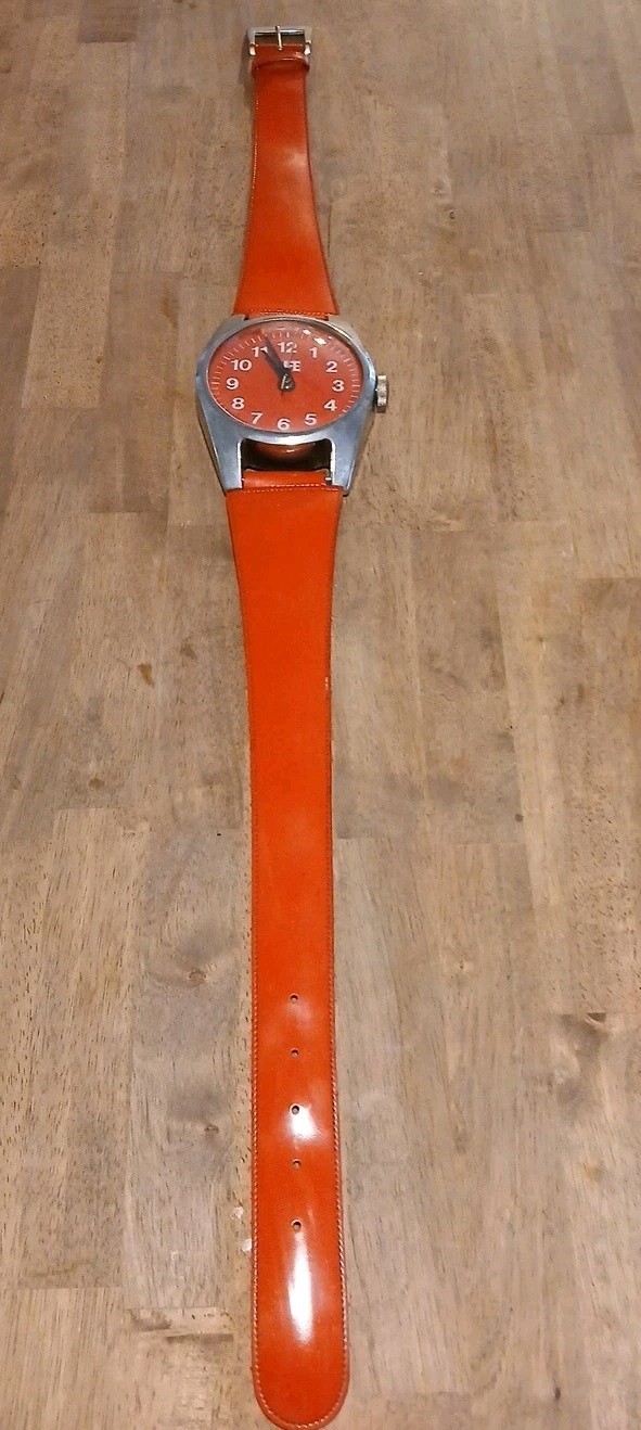 Vintage 80s Think Big LIFE MAGAZINE Giant Novelty  Watch Clock(WORKS)
