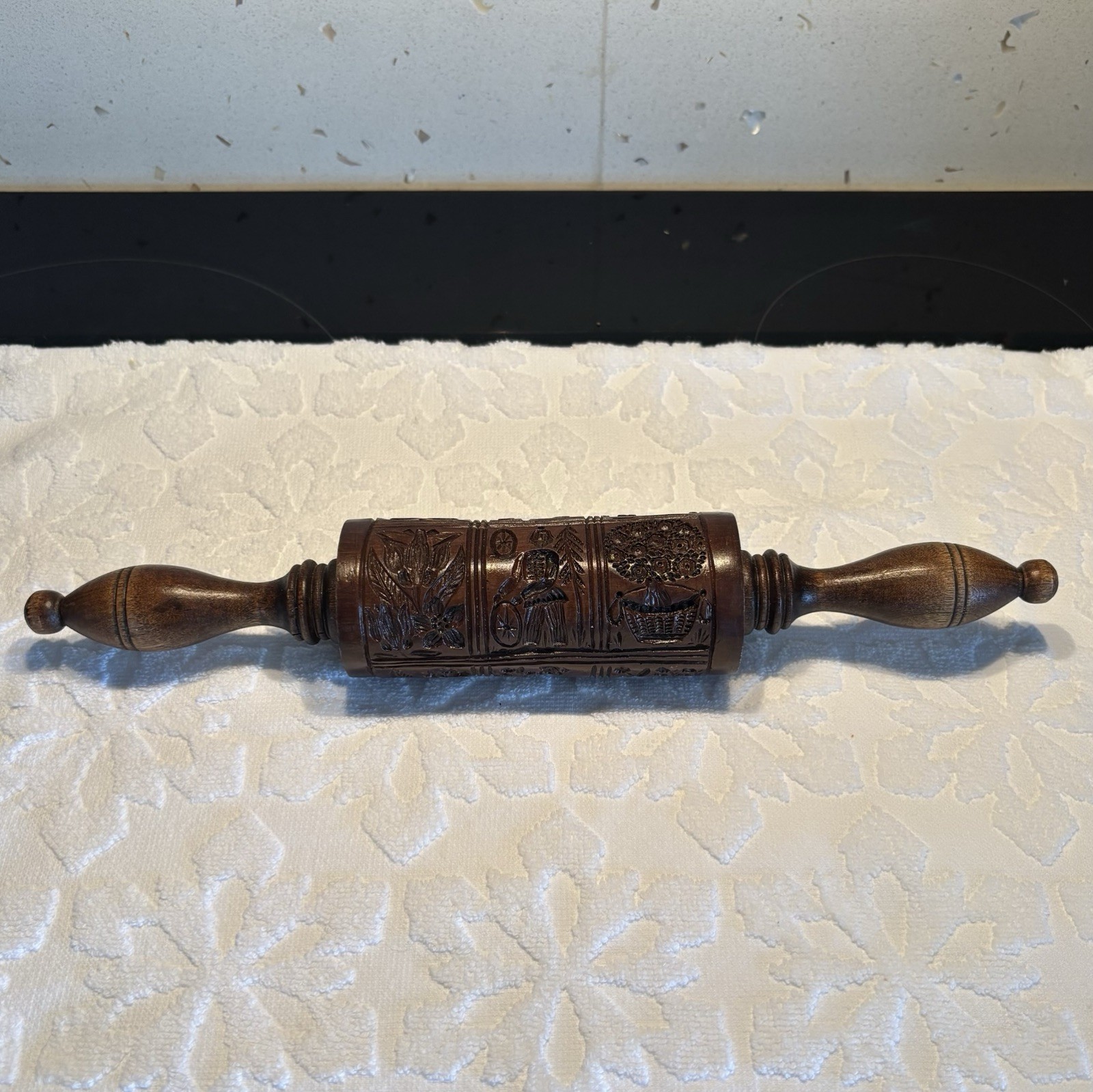 Springerle Cookie Rolling Pin by House On The Hill Folk Art Pattern 13” EUC