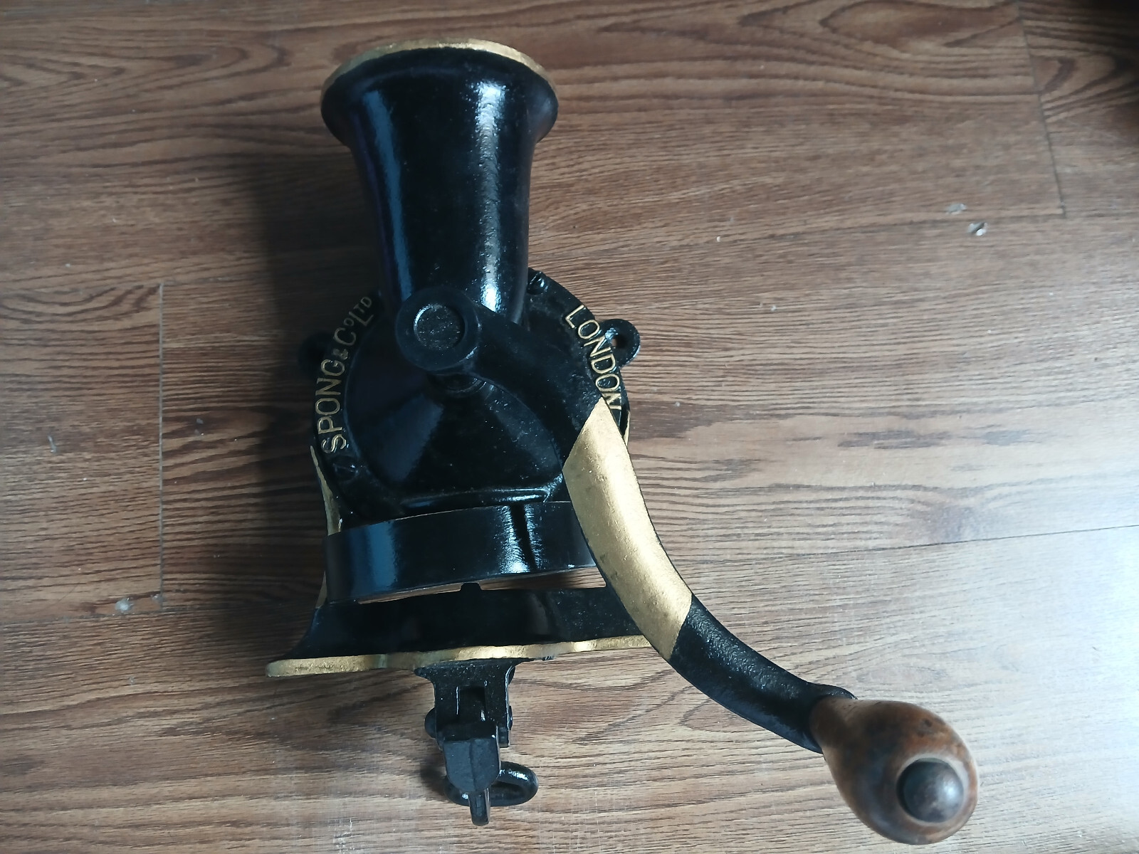 Rare vintage SPONG & CO LTD Coffee grinder of 40's made in England.