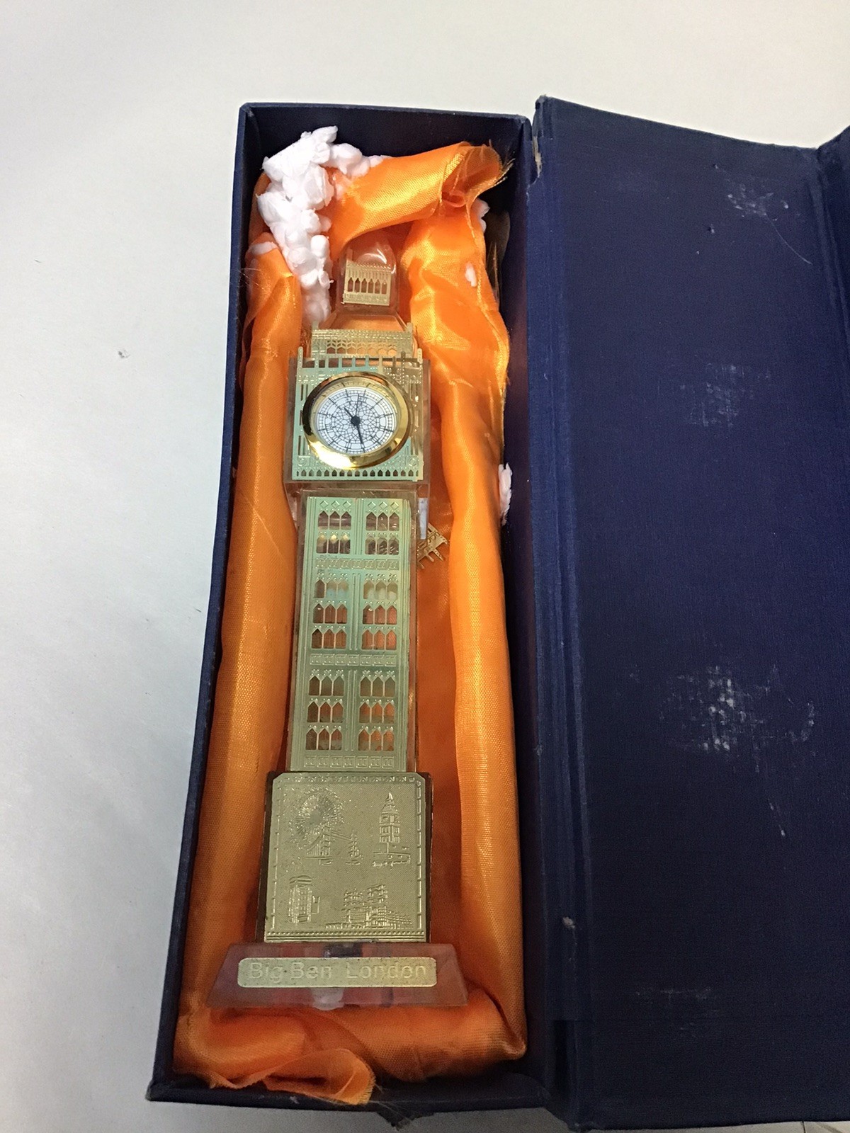 Vintage London Big Ben Crystal Clock Lights Metal Table Shelf Souvenir Gift