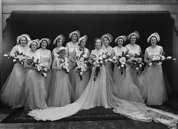 Bride And Her Bridesmaids 1900s OLD PHOTO
