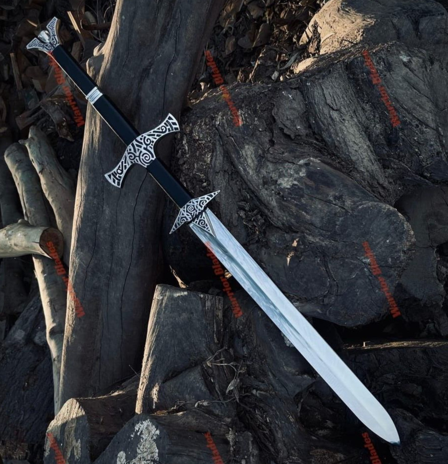 Handmade Skyrim Great Sword Carbon Steel Two-Handed with Leather Sheath Men Gift