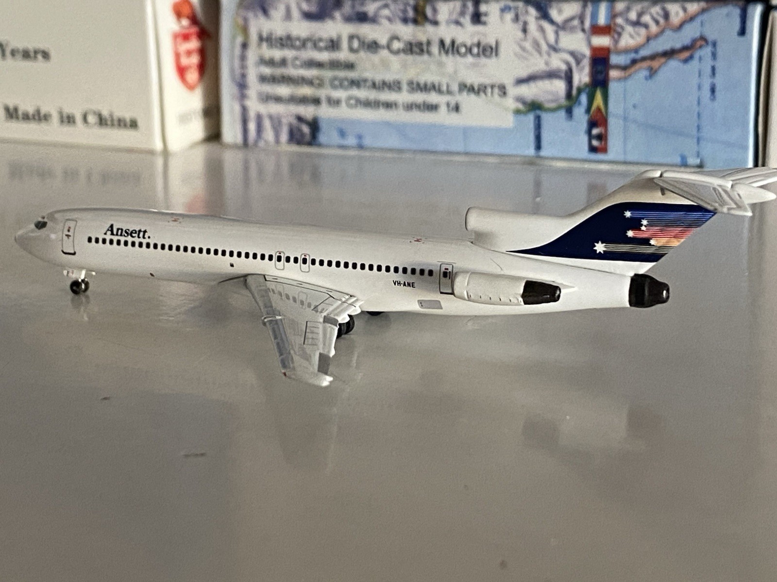 Aeroclassics Ansett Australia Boeing 727-200 1:400 VH-ANE ACVHANE Shooting Stars