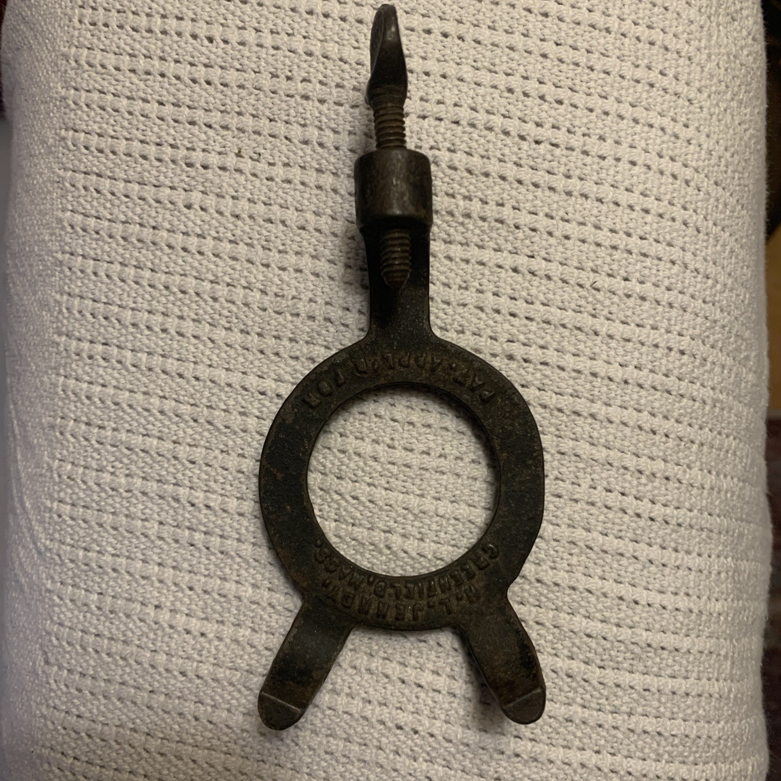 HL JENNEY GREENFIELD MASS Cast Iron Screw Mason Jar Opener Primitive Antique