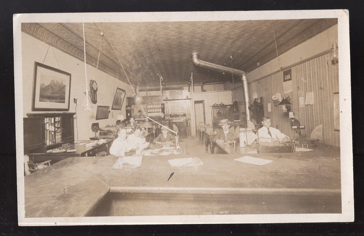 No ID British 1903-06 Real Photo Postcard; Interior of an Office; Workers