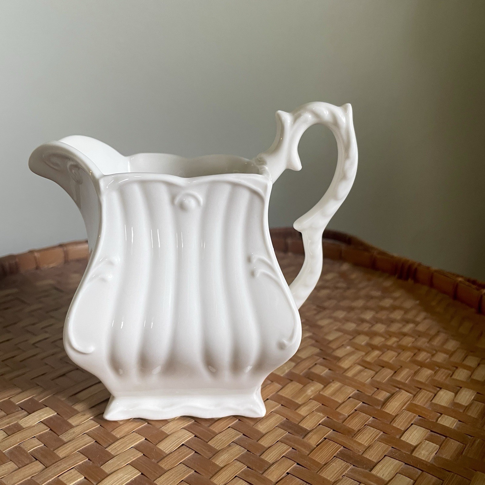 Peppertree Tabletops Fine Porcelain- Coastline Imports- Tea Creamer