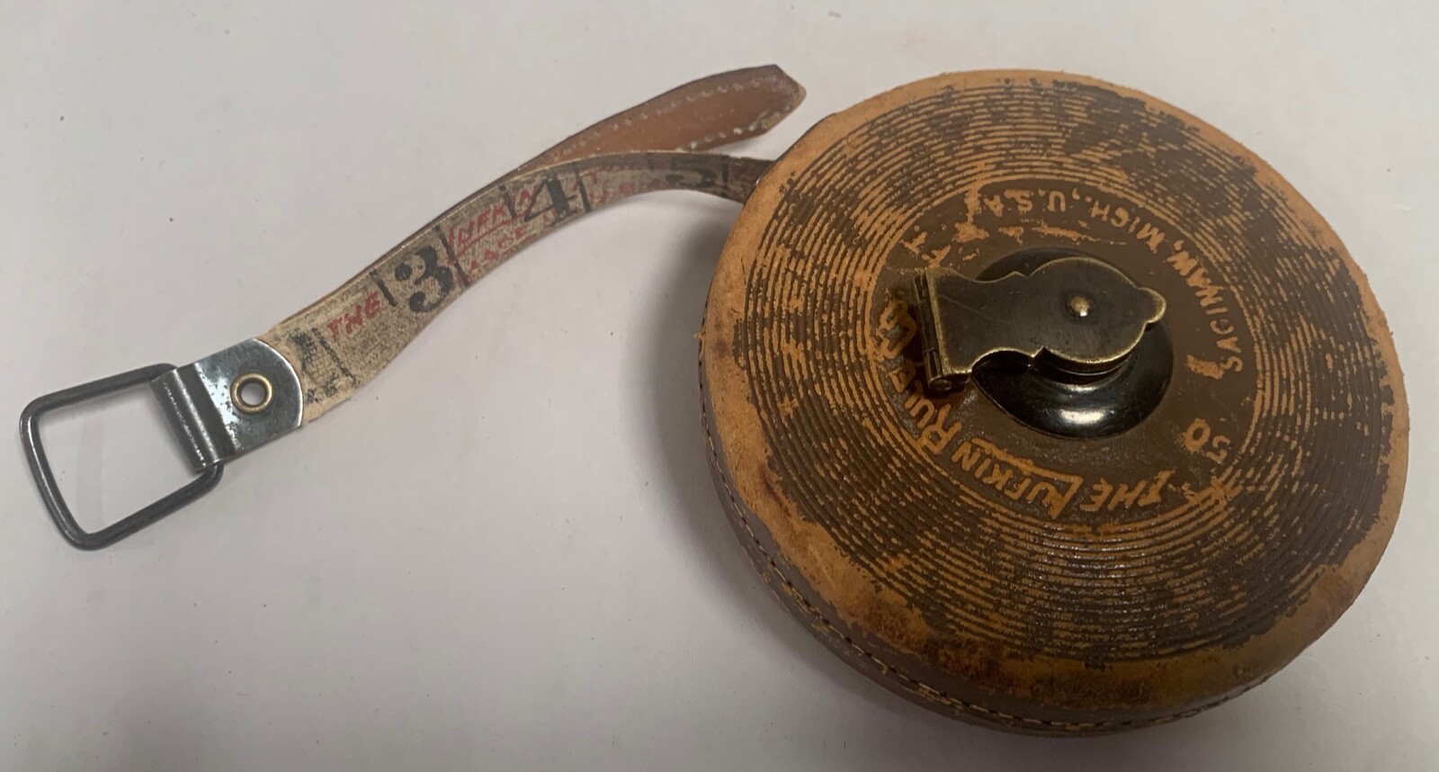 Vintage Lufkin  Cloth Canvas Flexable 50 Foot Tape Measure Leather Outer (A8)