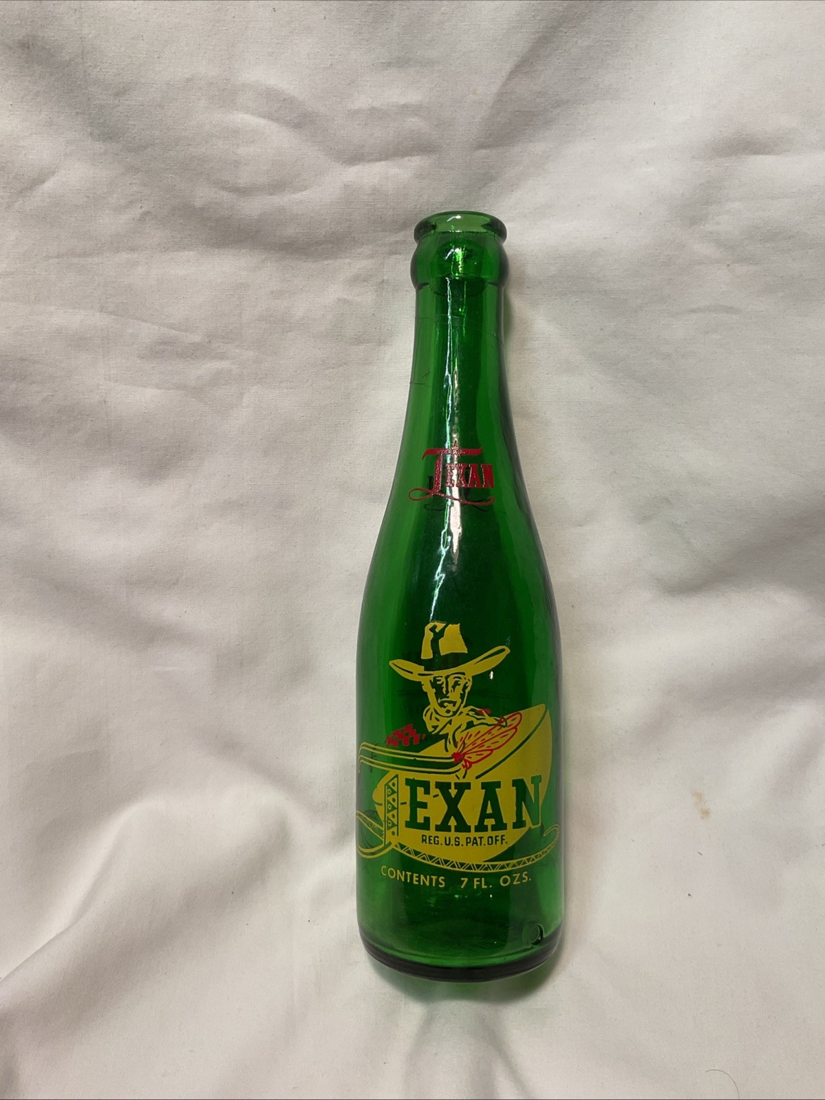 7oz ACL  Green Bottle Texan Grapefruit Drink Texas Vintage Soda Pop