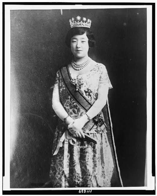 Photo:Tokyo Japan Empress Nagako of Japan 1928 Portrait Crowned Royal Gown