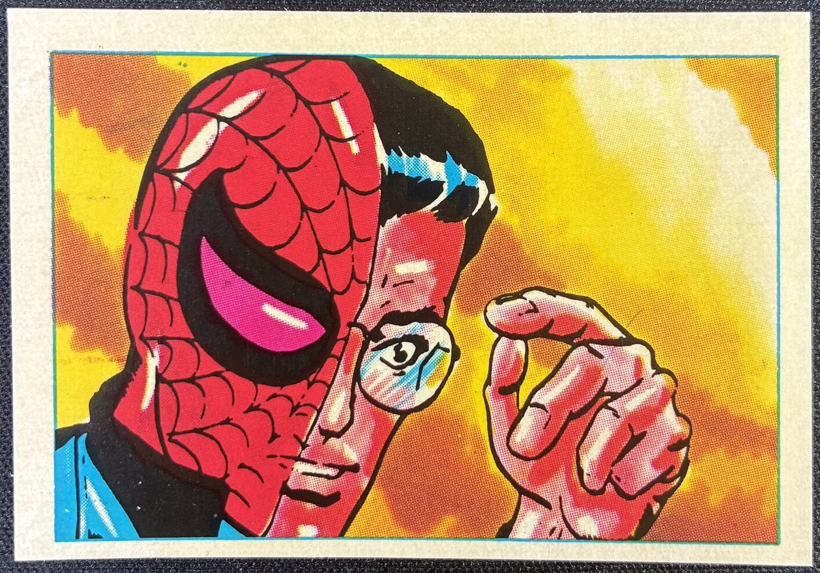 1980 Marvel Super Heroes French Variant Sticker Card Peter Parker Spider-Man #60
