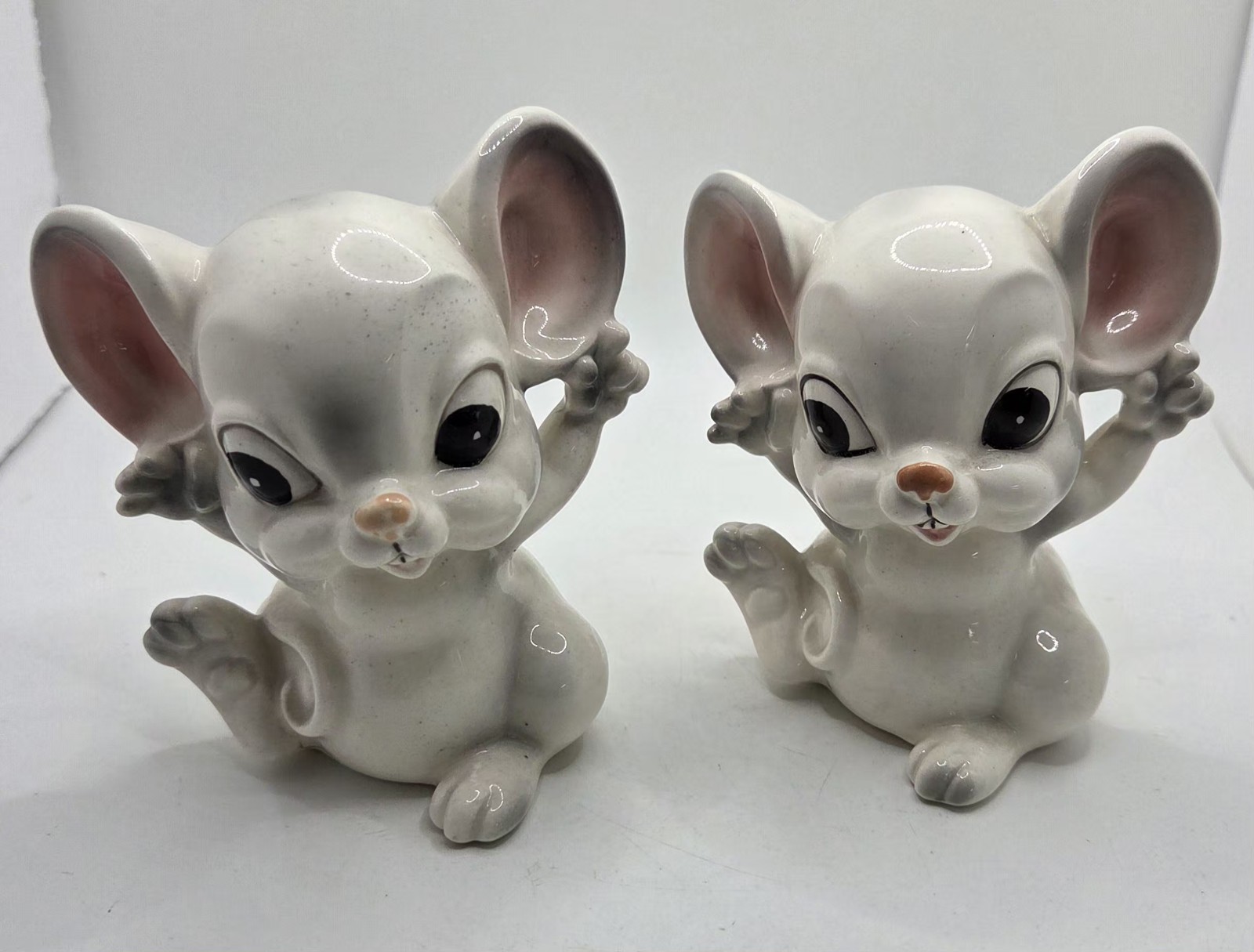 Vintage White (2) Mouse Figurine Big Eyes Ceramic Japan Anthropomorphic 4