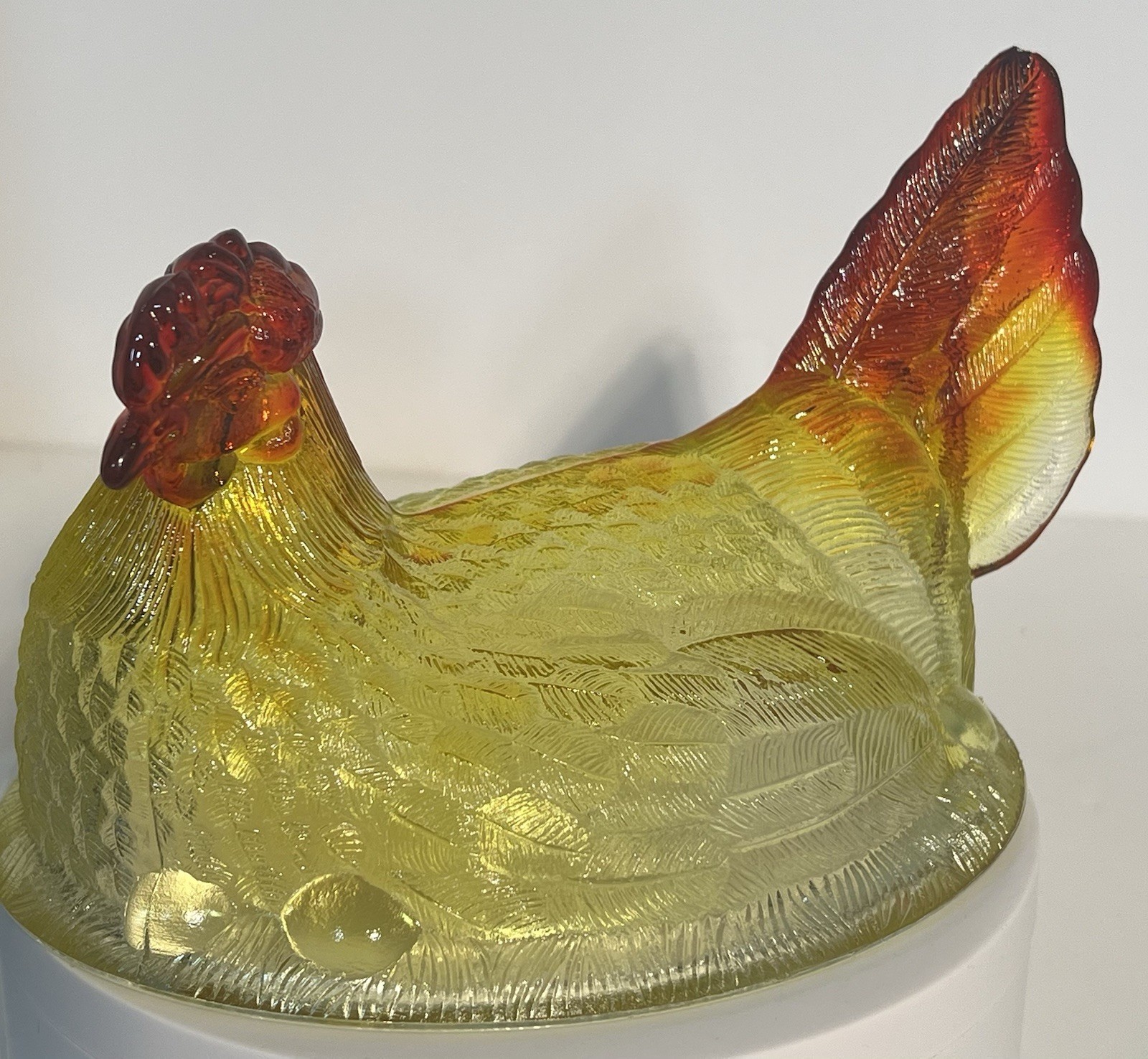 VTG HEN ON NEST (TOP) Amberina Two Tone UV GLOW Fenton/ LG Wright For Lg 7” Hen VTG HEN ON NEST (TOP) Amberina Two Tone UV GLOW Fenton/ LG Wright For Lg 7” Hen