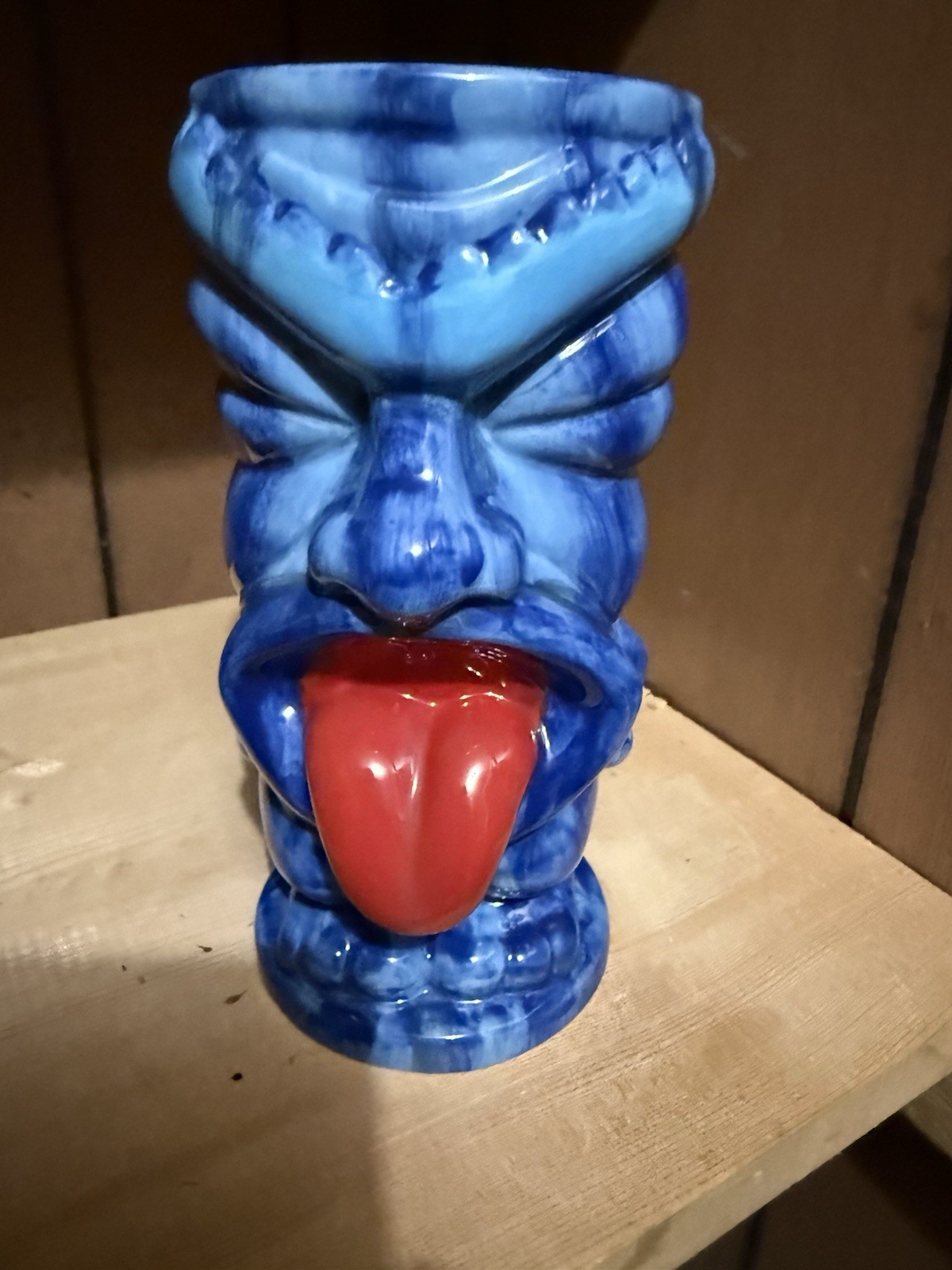 Sebastian 2012 Tiki\'s Grill & Bar Waikiki 16 Ounce Blue Tiki Mug