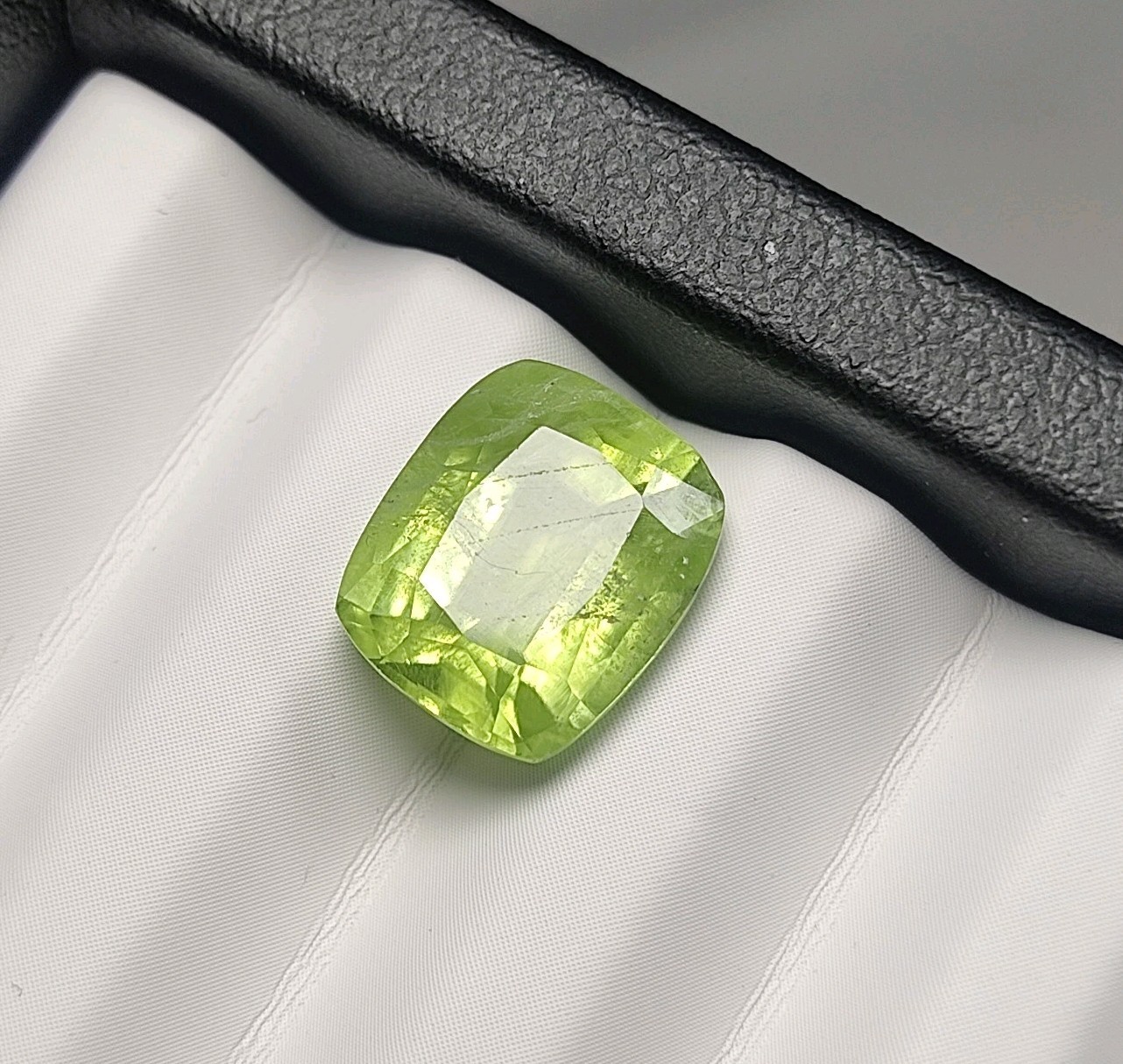 5 ct Natural Peridot Gemstone With Natural Inclusions & Nice Color - Cushion Cut