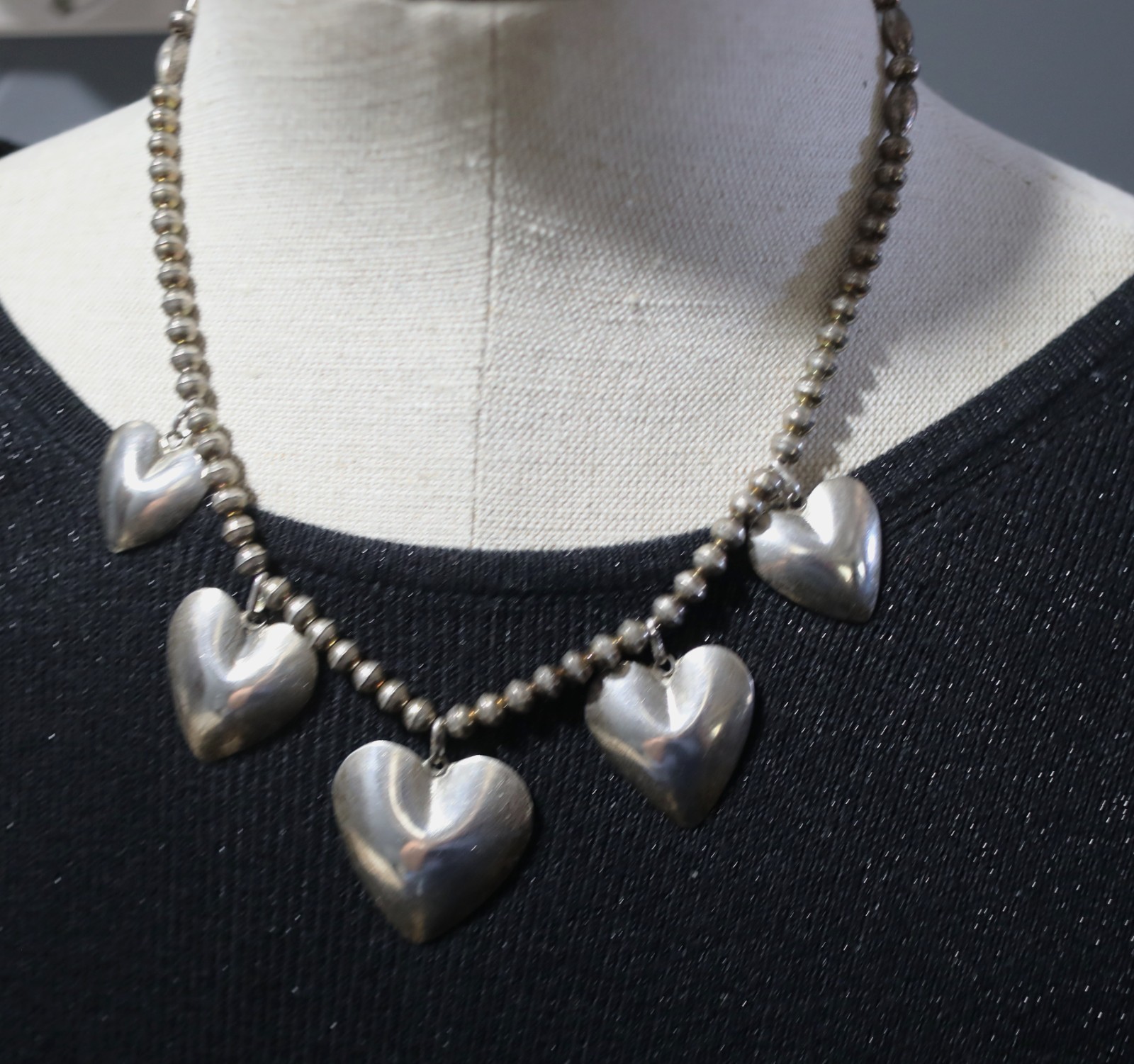 KIRK SMITH Navajo Sterling Silver Necklace 5 heart pendant charm VINTAGE POW WOW KIRK SMITH Navajo Sterling Silver Necklace 5 heart pendant charm VINTAGE POW WOW