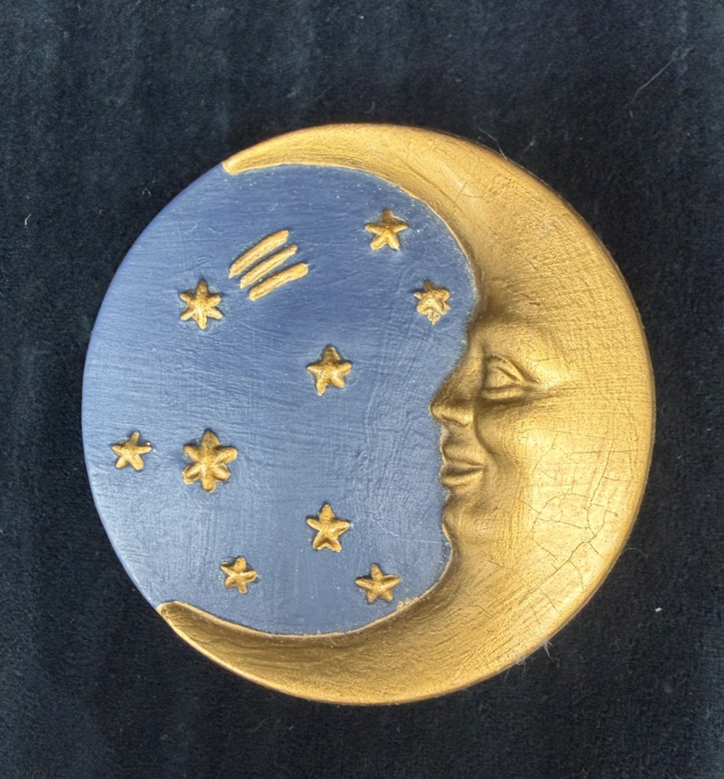 Vintage 1992 CELESTIAL by VANDOR Crescent Moon & Stars Blue & Gold Trinket Box Vintage 1992 CELESTIAL by VANDOR Crescent Moon & Stars Blue & Gold Trinket Box