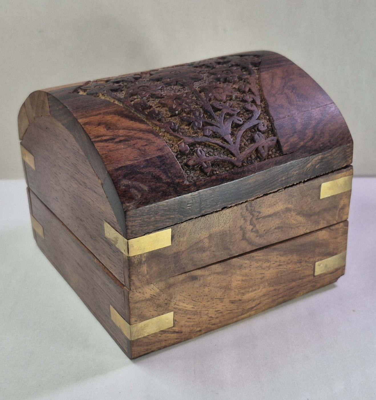 Wood Storage Box Tea Caddy w/ Second Flush Darjeeling Tea 3.5\