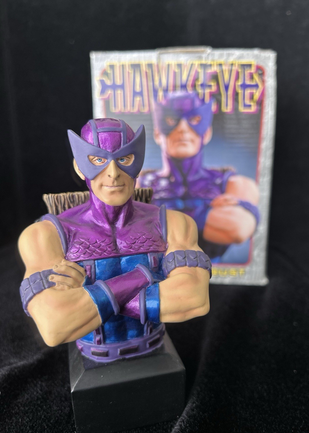 CIB Hawkeye Mini Bust Randy Bowen Designs Limited Ed to 5000, Complete in Box